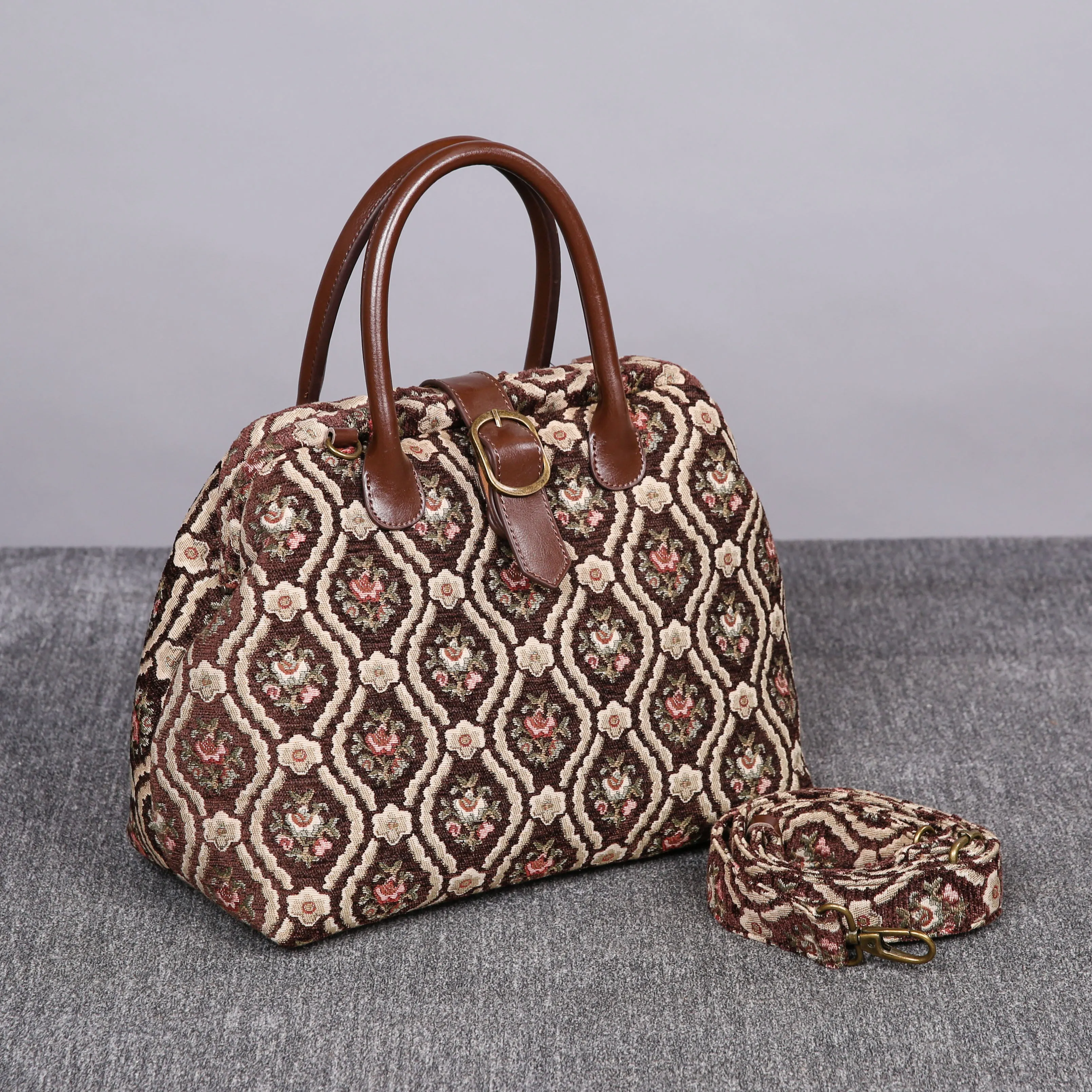 Carpet Purse Traditional Coffee