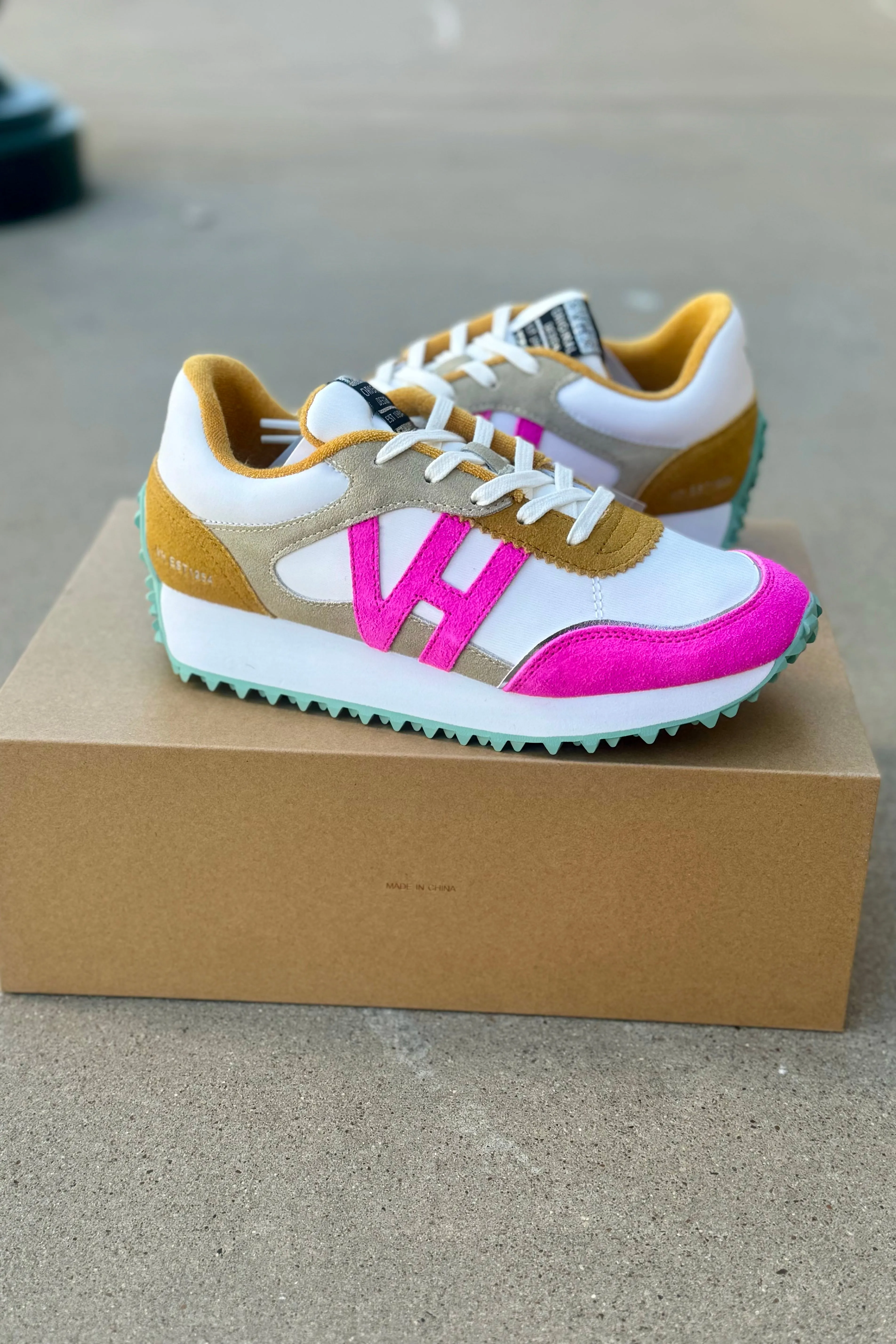 Cosmic 9 Sneakers