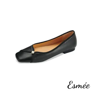 Extra Soft Leather Ballerina with Pearl Design