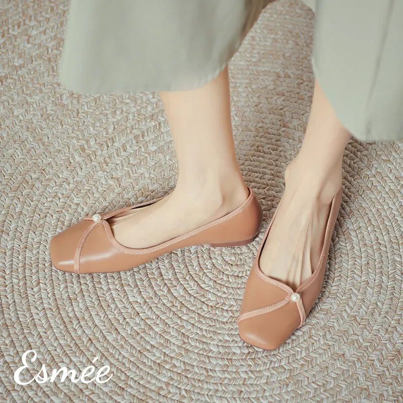 Extra Soft Leather Ballerina with Pearl Design