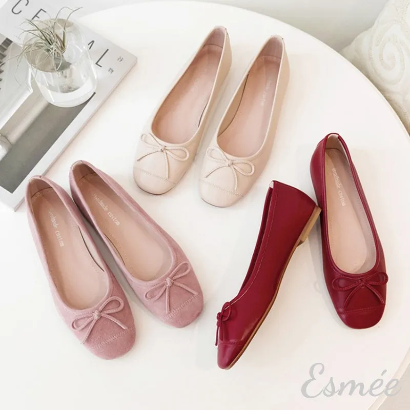 Leather Ballet Flats with Bow Knot