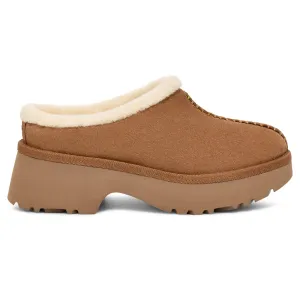 UGG New Heights Cozy Clog
