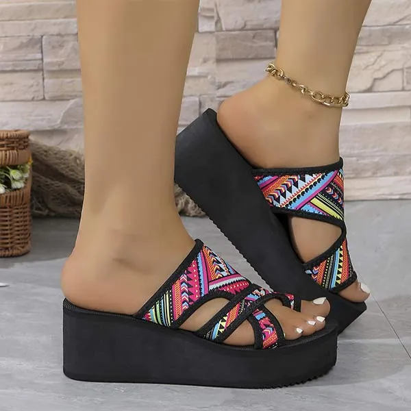 Women's Fashionable Wedge Heel Slippers 47172491C